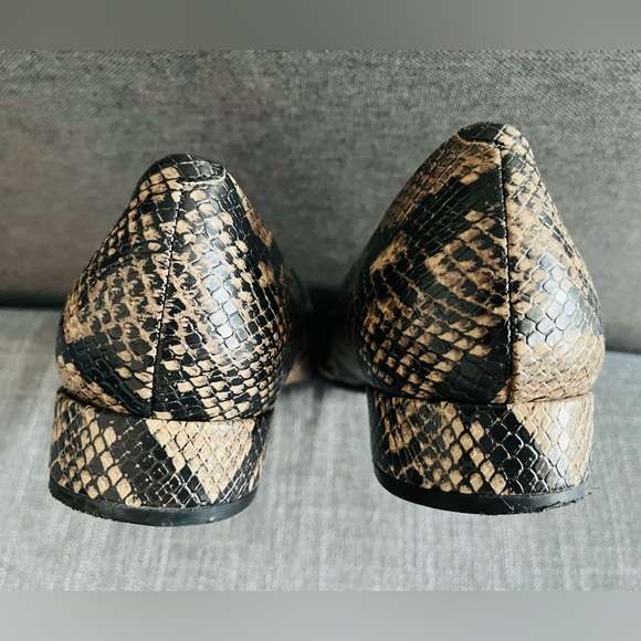 Easy Spirit Taupe Snake Print Vegan Flats Size 12 EUC LIKE NEW - Picture 8 of 12